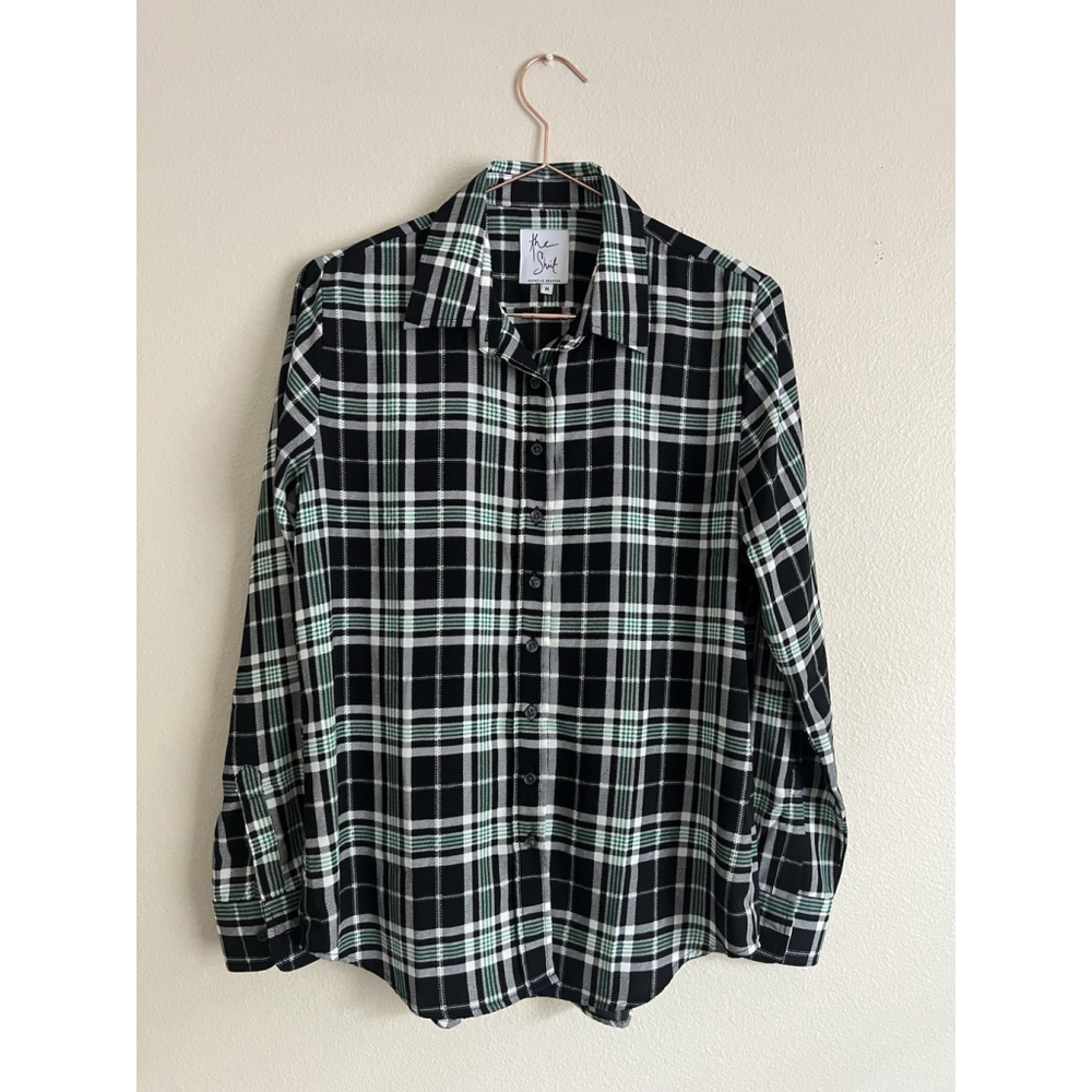 Tuckernuck The Shirt Rochelle Behrens M Plaid Button Down Shirt‎ Blouse Top